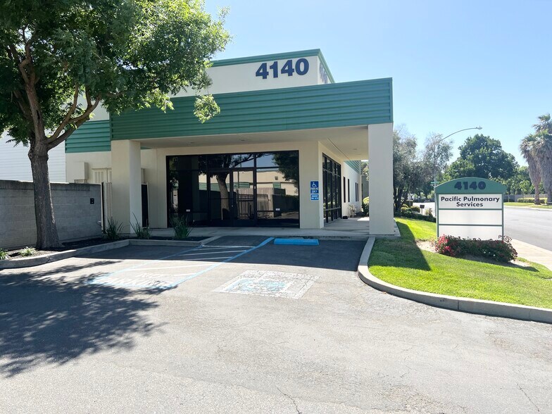 4120 Bangs Ave, Modesto, CA à louer - Photo de l’immeuble – Image 3 sur 9