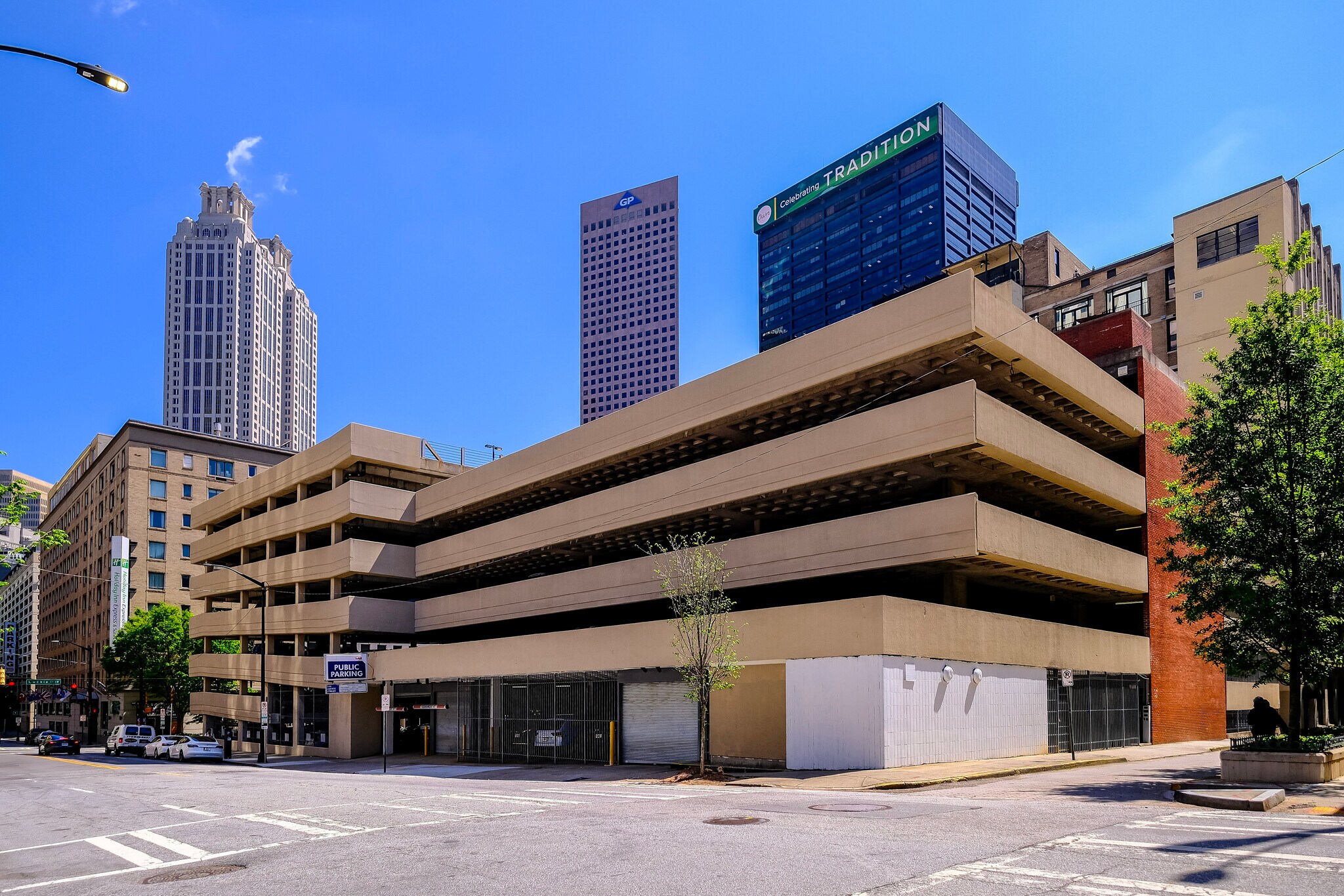 100-104 Luckie St, Atlanta, GA à vendre Photo de l’immeuble– Image 1 sur 11