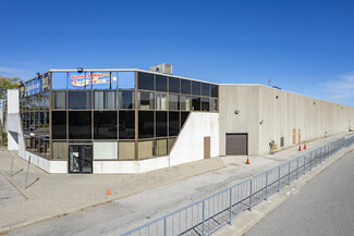 Plus de détails pour 60 E Beaver Creek Rd, Richmond Hill, ON - Industriel/Logistique à louer