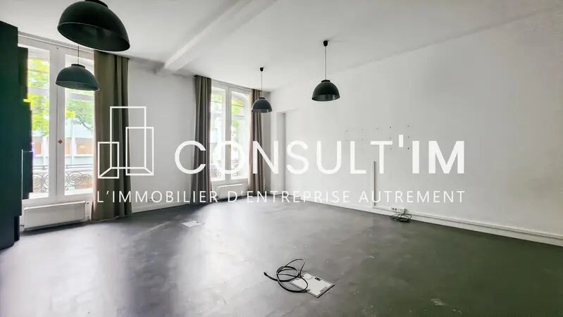 Bureau dans Paris à louer Photo de l’immeuble– Image 1 sur 7