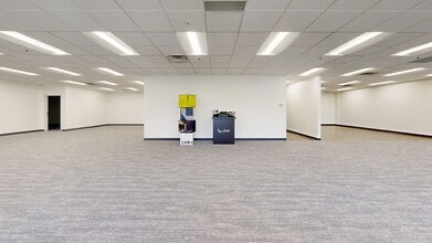 601 Campus Dr, New Brighton, MN à louer Photo intérieure– Image 2 sur 17