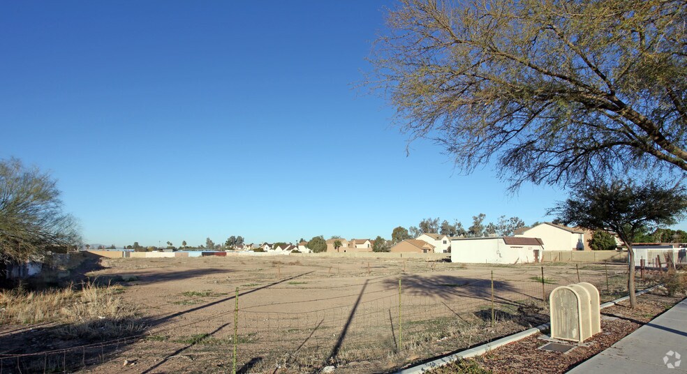 16224 N 67th Ave, Glendale, AZ à vendre - Photo de l’immeuble – Image 2 sur 3