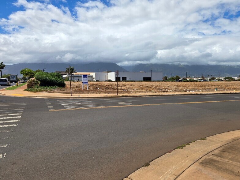 Hookele Street, Kahului, HI à louer - Photo de l’immeuble – Image 2 sur 3