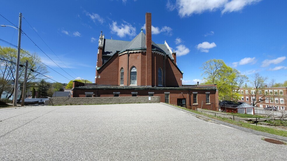 32 Dunn St, Auburn, ME à vendre - Photo de l’immeuble – Image 2 sur 7