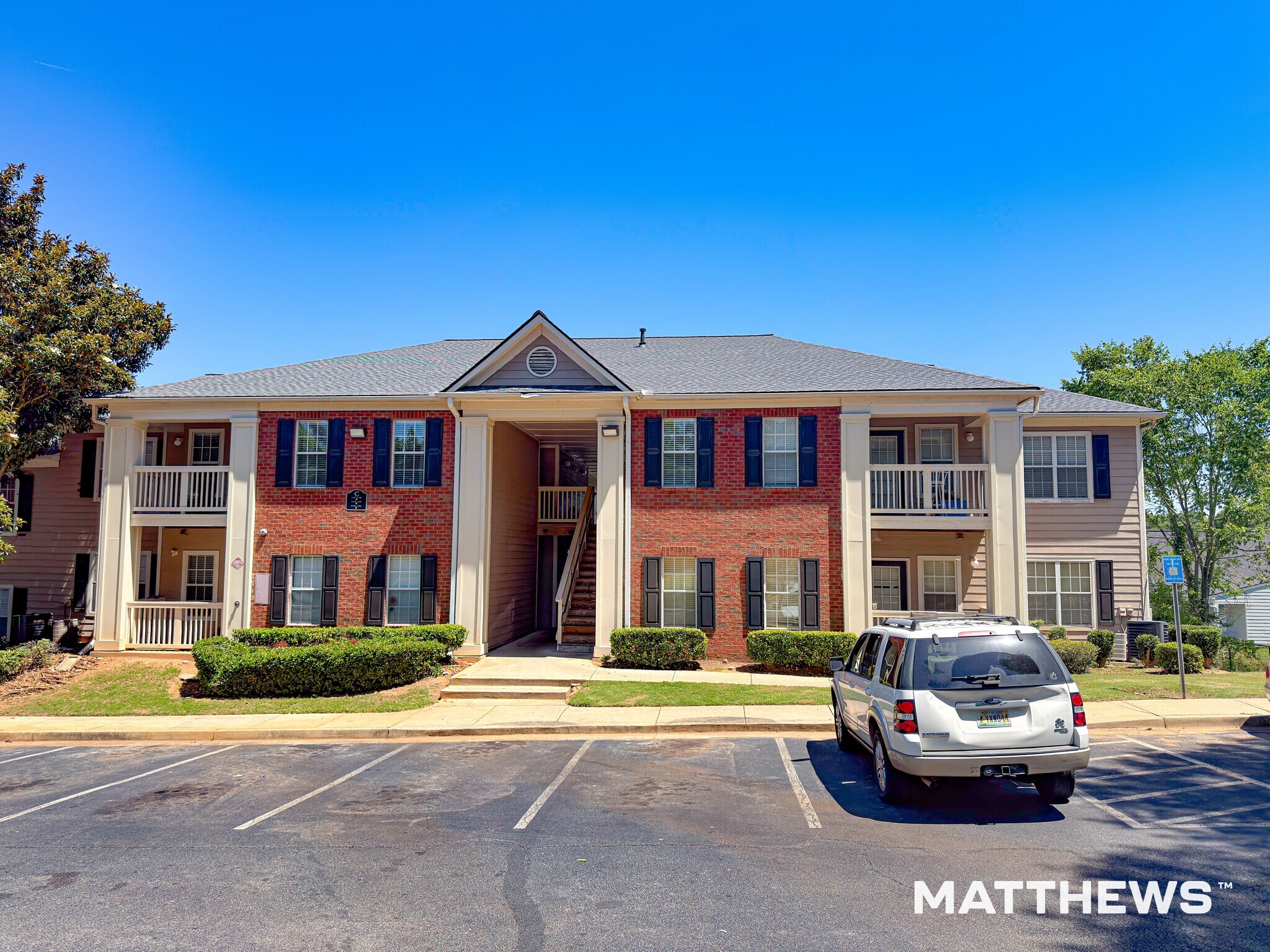 829 N Hill St, Griffin, GA à vendre Photo de l’immeuble– Image 1 sur 5