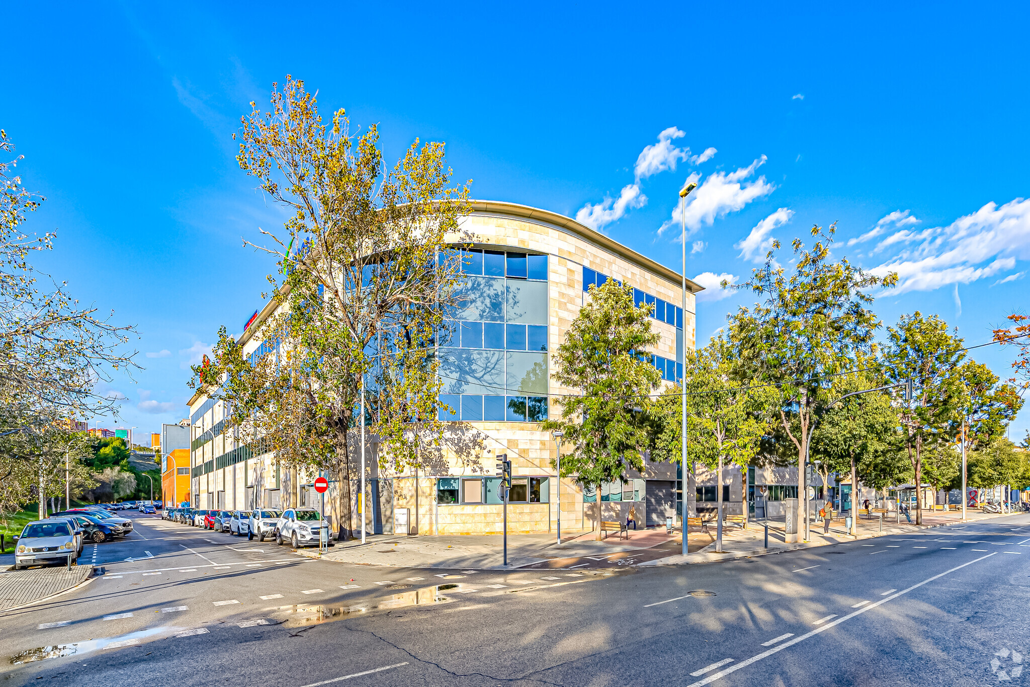 Carretera Hospitalet, 147, Cornellà de Llobregat, Barcelona à louer Photo principale– Image 1 sur 5