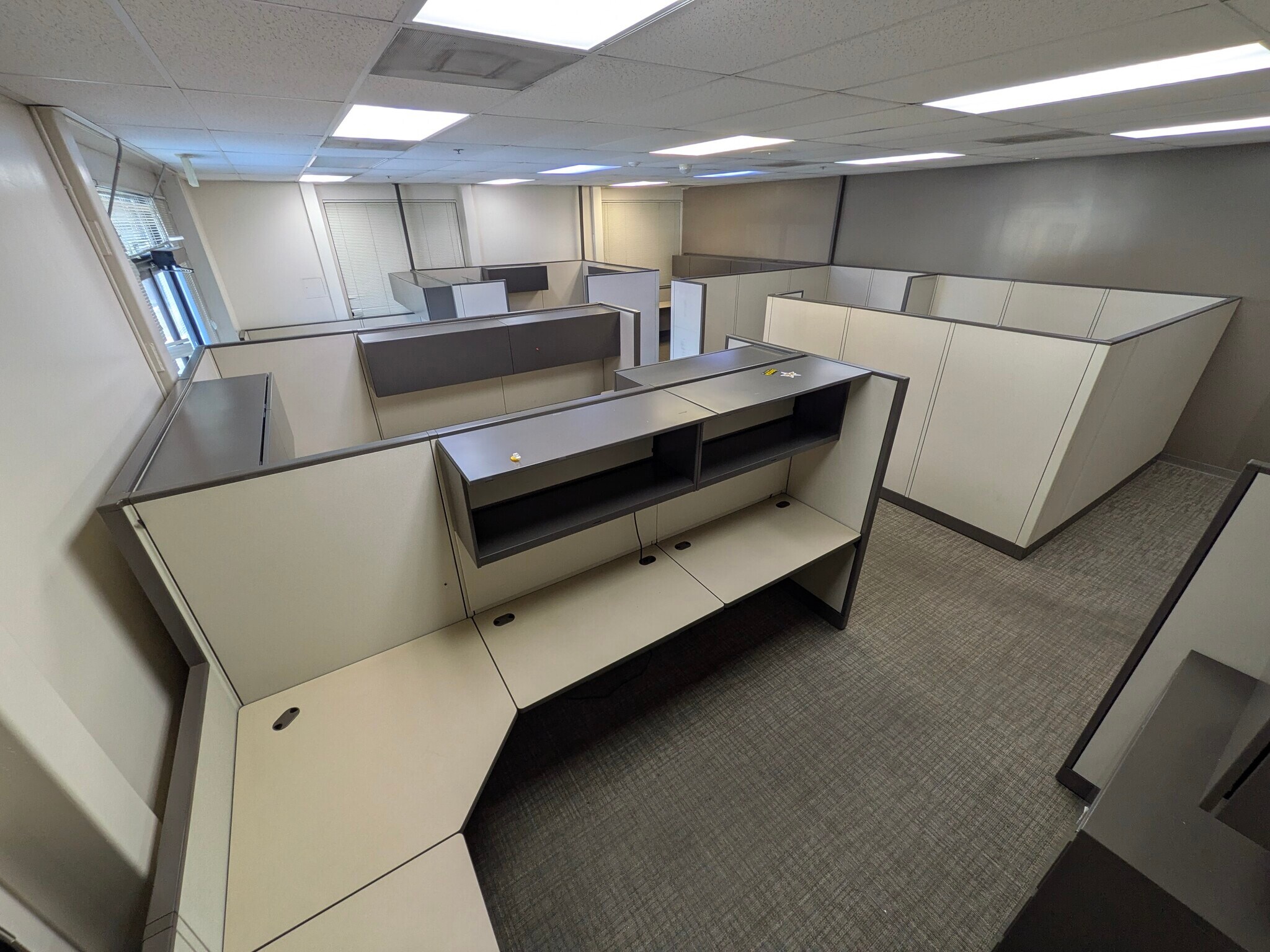 5140 E Florence Ave, Bell, CA à louer Photo intérieure– Image 1 sur 3