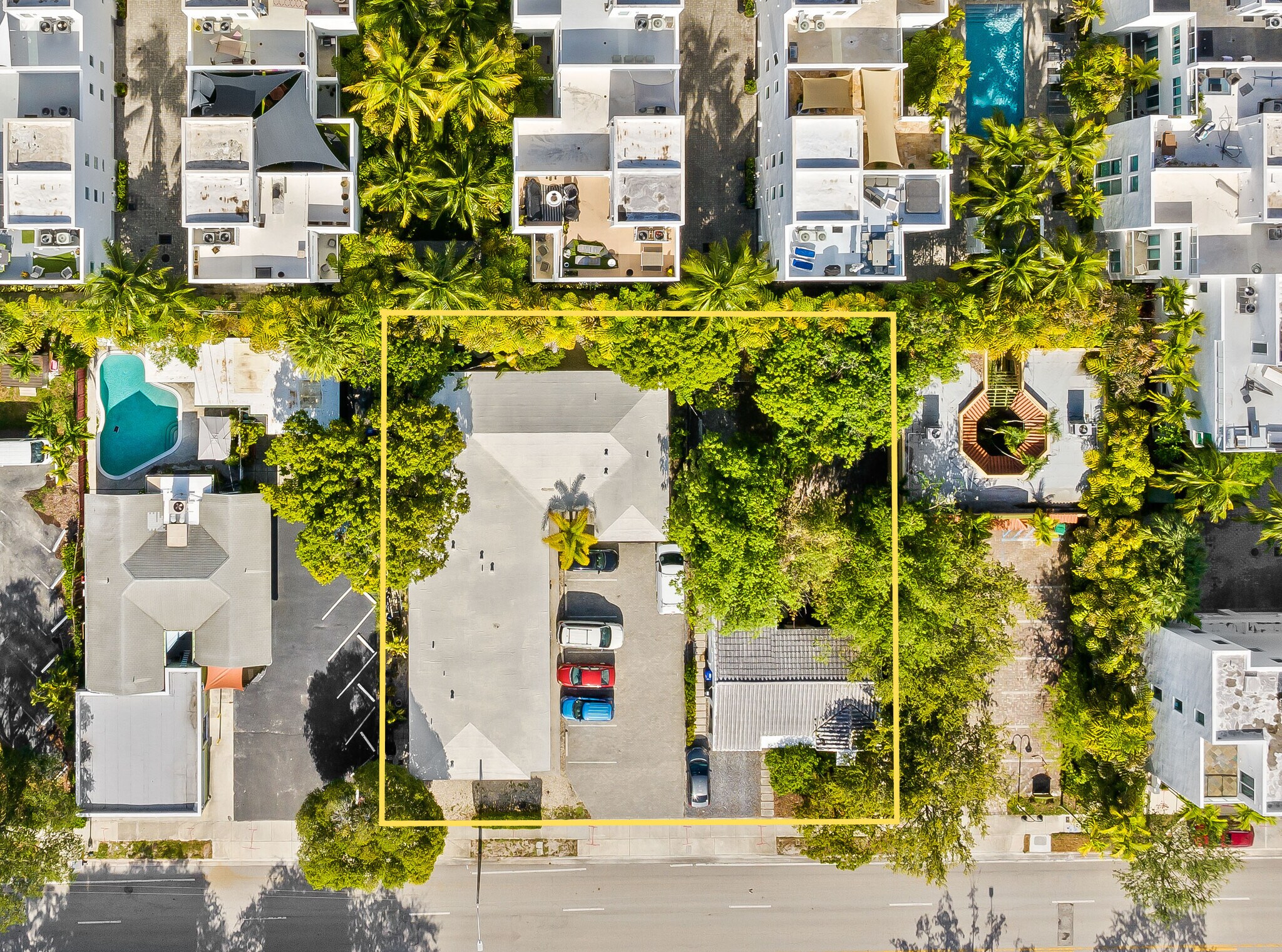 724 NE 3rd Ave, Fort Lauderdale, FL à vendre Photo principale– Image 1 sur 22