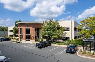 Plus de détails pour 101 Centerpoint Dr, Middletown, CT - Bureau à louer