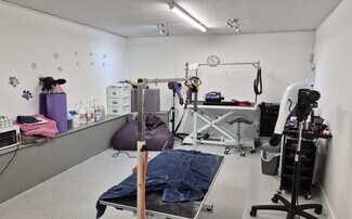 Plus de détails pour 1 Regent Way, Christchurch - Local commercial à louer