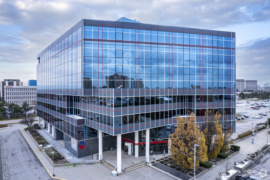 2550 Victoria Park Ave, Toronto, ON à louer - Photo principale – Image 1 sur 6