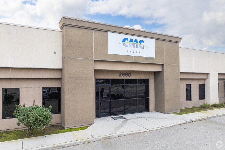 2990 E Annadale Ave, Fresno, CA à vendre - Photo de l’immeuble – Image 3 sur 4