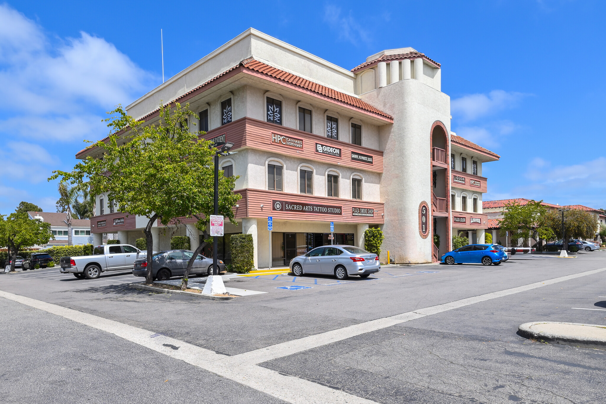 501 W Channel Islands Blvd, Port Hueneme, CA à vendre Photo de l’immeuble– Image 1 sur 29