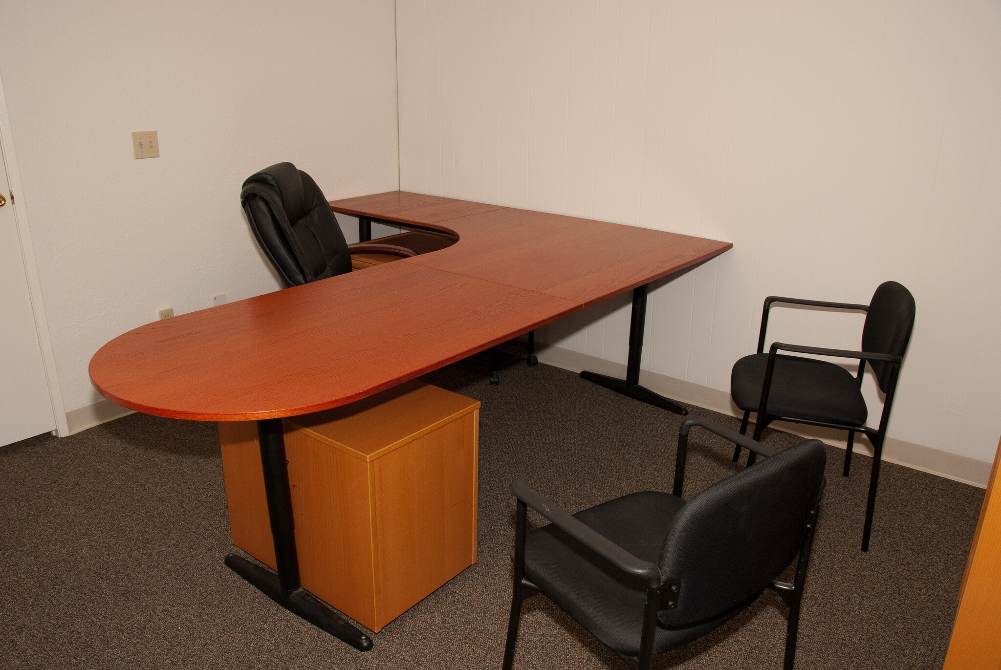 2171 S El Camino Real, Oceanside, CA à louer Photo intérieure– Image 1 sur 3