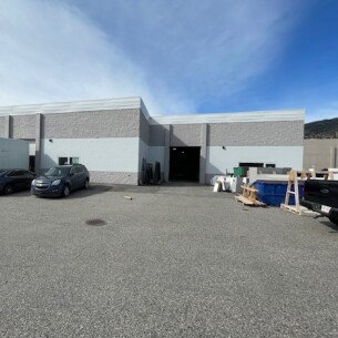 Plus de détails pour 1810 Kyle Crt, West Kelowna, BC - Industriel/Logistique à louer