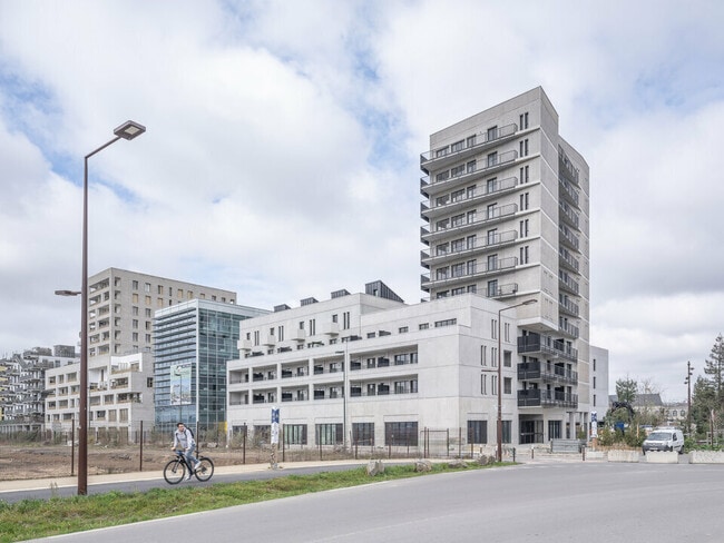 Plus de détails pour Boulevard De L'Estuaire, Nantes - Local commercial à vendre
