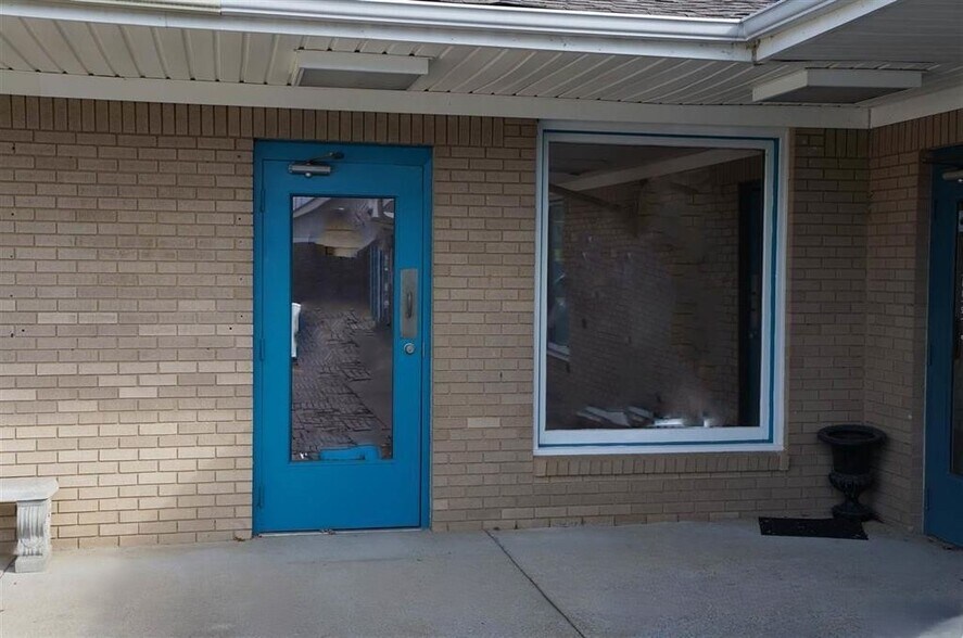 1011-1025 W Fort Williams St, Sylacauga, AL à louer - Photo de l’immeuble – Image 3 sur 30