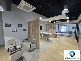 Plus de détails pour Bureau à louer