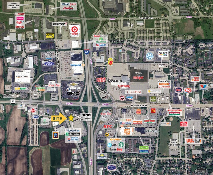 N6663 Rolling Meadows Dr, Fond Du Lac, WI à louer - Photo de l’immeuble – Image 3 sur 4