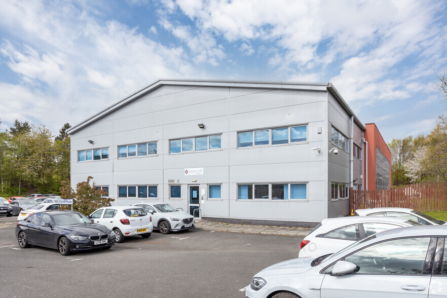 6 Ellismuir Way, Uddingston à louer - Photo de l’immeuble – Image 3 sur 5