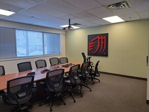 2405 St Laurent Blvd, Ottawa, ON à louer Photo intérieure– Image 1 sur 5