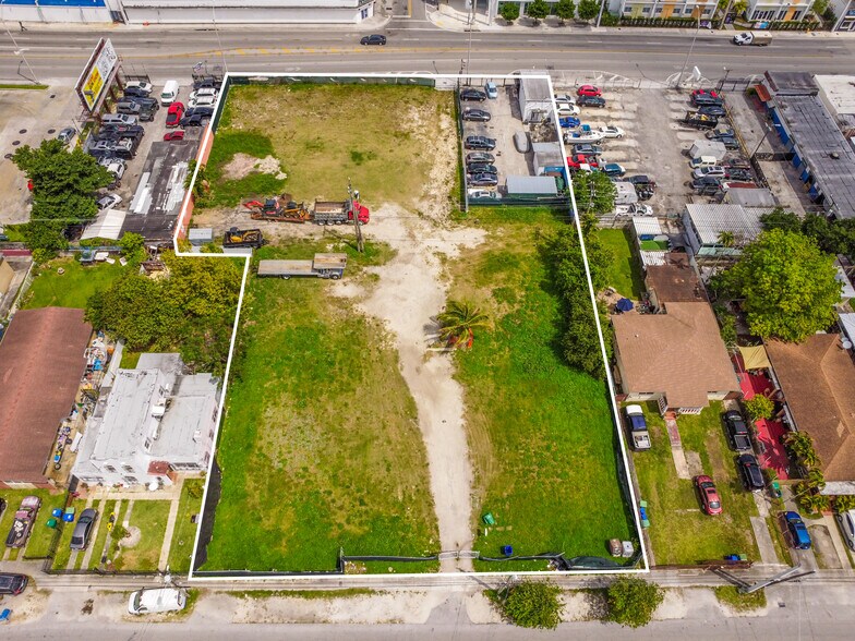 2140 NW 36th St, Miami, FL à louer - Aérien – Image 2 sur 20