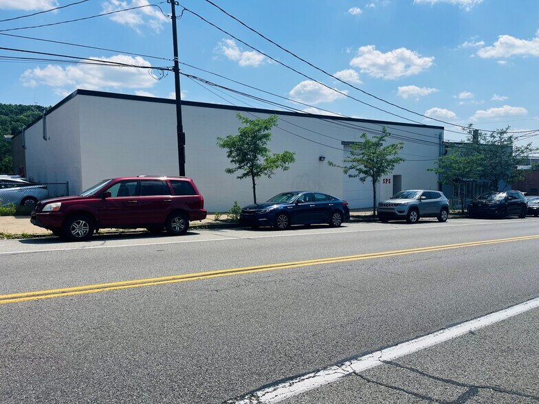 3600 Liberty Ave, Pittsburgh, PA à vendre - Photo de l’immeuble – Image 2 sur 4