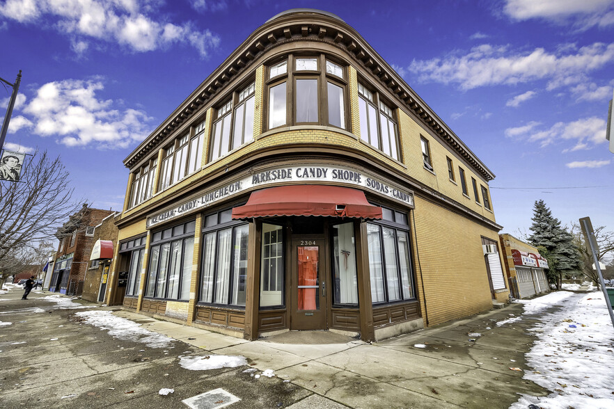 2302 Main St, Buffalo, NY à vendre - Photo principale – Image 1 sur 48