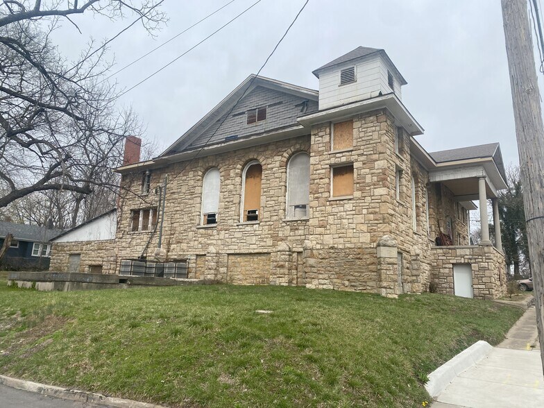 2830 N 17th St, Kansas City, KS à vendre - Photo de l’immeuble – Image 3 sur 6