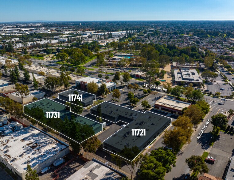 Santa Fe Springs Business Park portefeuille de 3 biens à vendre sur LoopNet.fr - Aérien – Image 2 sur 6