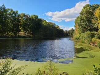 Plus de détails pour 140 Franklin Street ext, Danbury, CT - Terrain à vendre