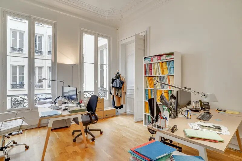 Bureau dans Paris à louer - Photo de l’immeuble – Image 2 sur 4