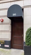 180 W 80th St, New York, NY à louer - Vidéo sur l’annonce professionnelle 