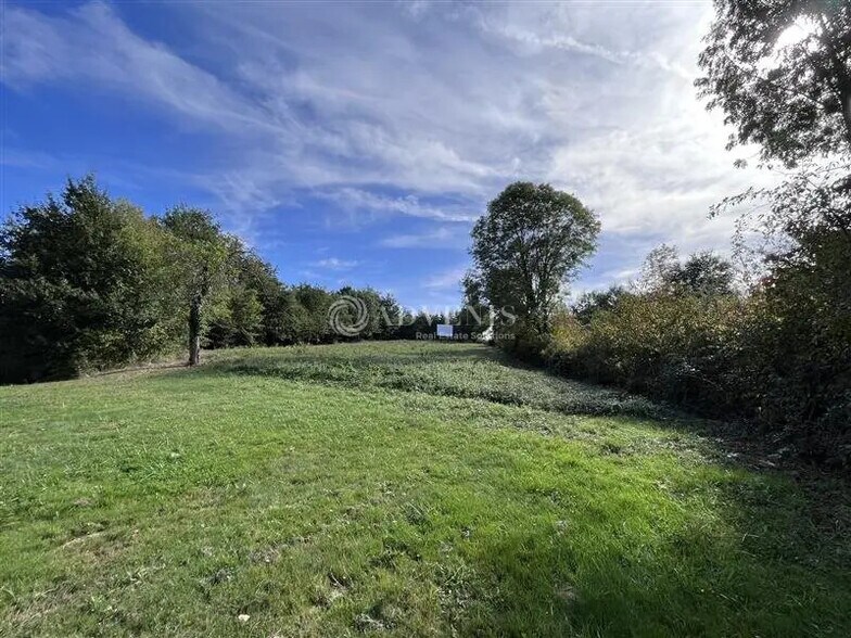 Terrain dans Ussac à vendre - Photo de l’immeuble – Image 1 sur 3