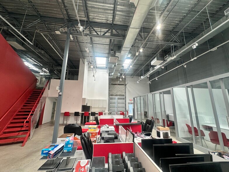 117 NE 2nd St, Fort Lauderdale, FL à louer - Photo intérieure – Image 3 sur 7