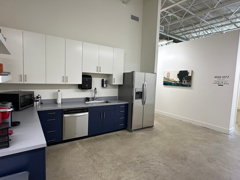 3707 2nd Ave, Columbus, GA à louer - Photo de l’immeuble – Image 3 sur 5