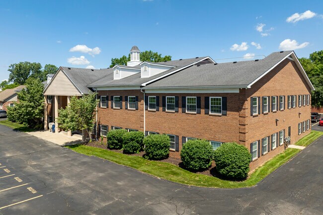 Plus de détails pour 41000 W 7 Mile Rd, Northville, MI - Bureau à vendre