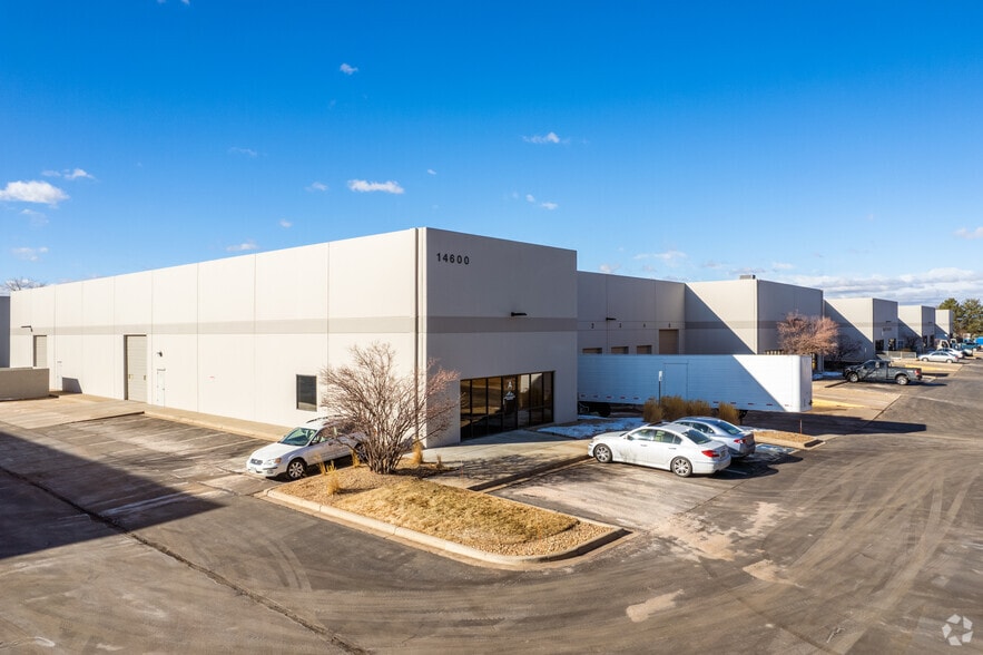 14600 E 35th Pl, Aurora, CO à louer - Photo principale – Image 1 sur 6