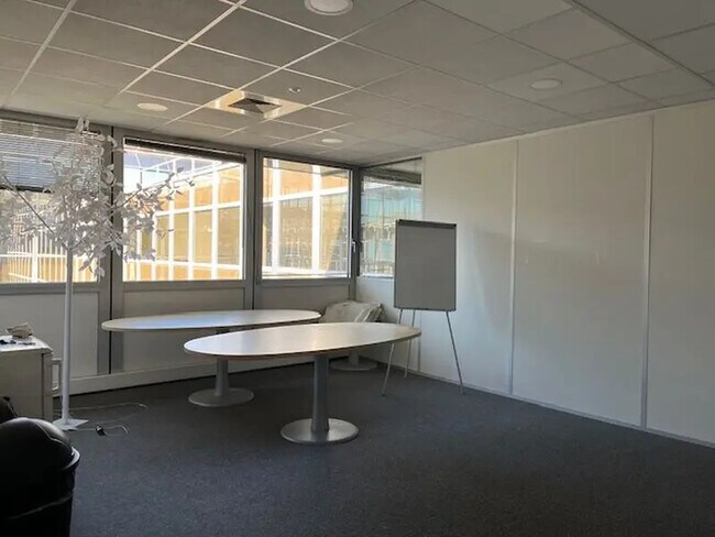 Plus de détails pour 150 Rue Nicolas-Louis Vauquelin, Toulouse - Bureau à vendre