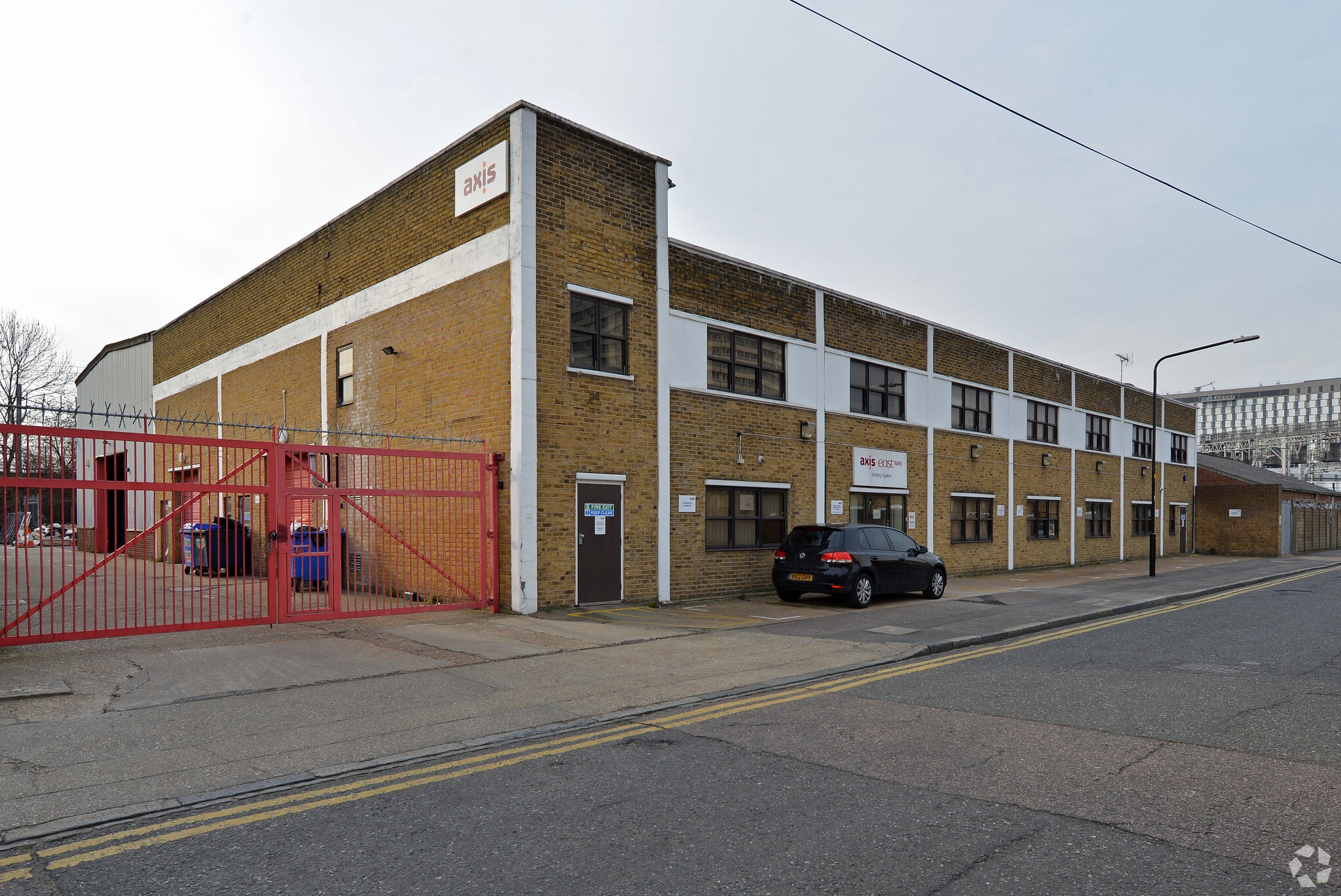 11-15 Gibbins Rd, Londres à louer Photo principale– Image 1 sur 5