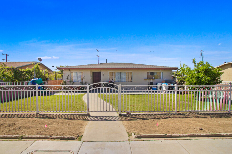 4724 E 58th St, Maywood, CA à vendre - Photo de l’immeuble – Image 2 sur 8