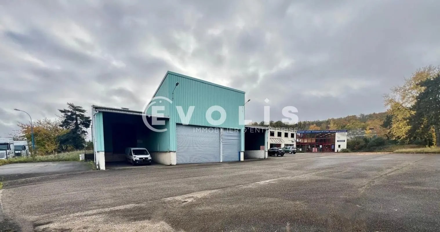 Bureau dans Étampes à louer Photo de l’immeuble– Image 1 sur 15