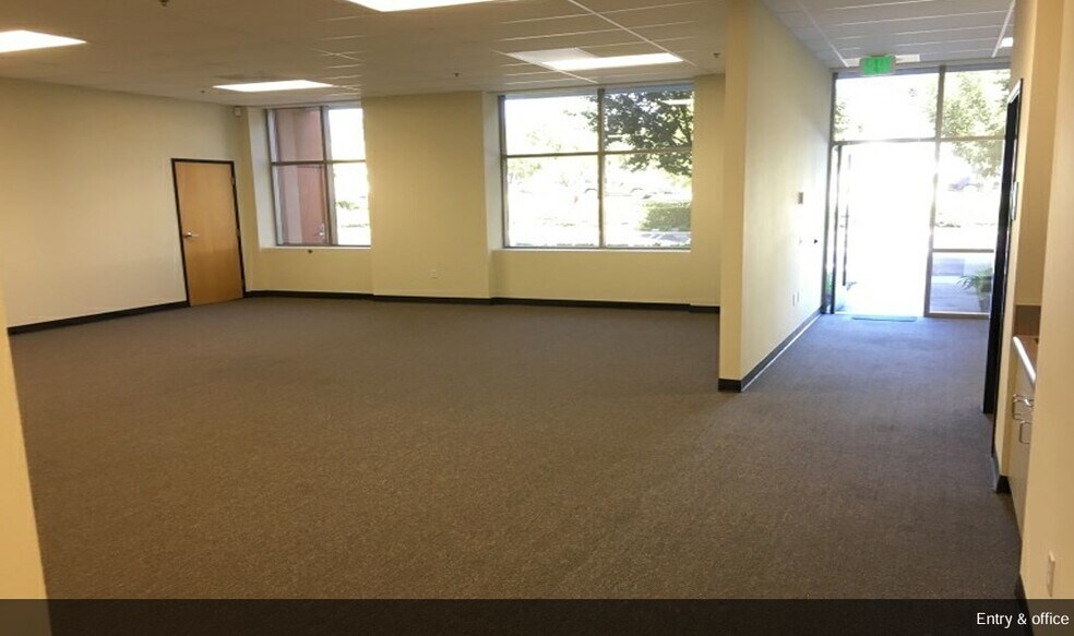 610-640 W Lambert Rd, Brea, CA à louer - Photo de l’immeuble – Image 2 sur 9