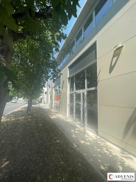 1 Avenue De Bordeaux, Carbon-Blanc à vendre - Photo de l’immeuble – Image 2 sur 3