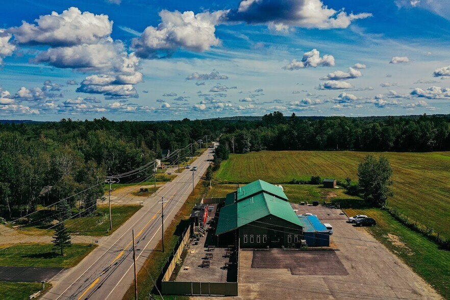 157 Elm St, Milo, ME à vendre - Aérien – Image 2 sur 66