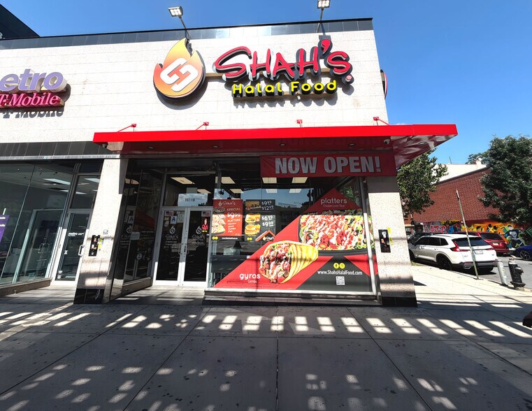 1611 Broadway, Brooklyn, NY à louer - Photo de l’immeuble – Image 1 sur 12