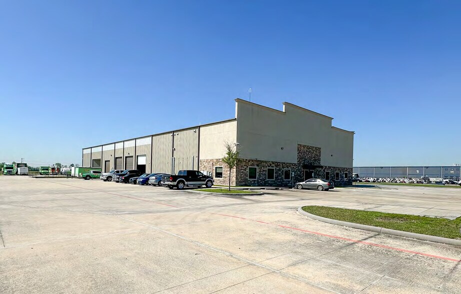 2436 Peyton Rd, Houston, TX à louer - Photo de l’immeuble – Image 1 sur 11