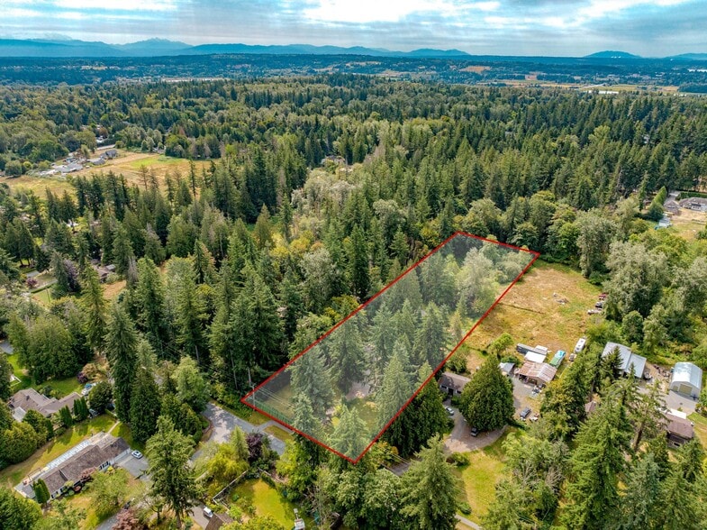 17300 26 Av, Surrey, BC à vendre - Aérien – Image 2 sur 5