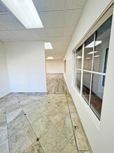 418 Chapala St, Santa Barbara, CA à louer Photo intérieure– Image 1 sur 9