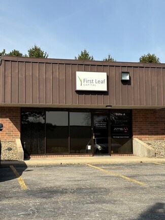 Plus de détails pour 1501 Interstate Dr, Champaign, IL - Bureau à louer